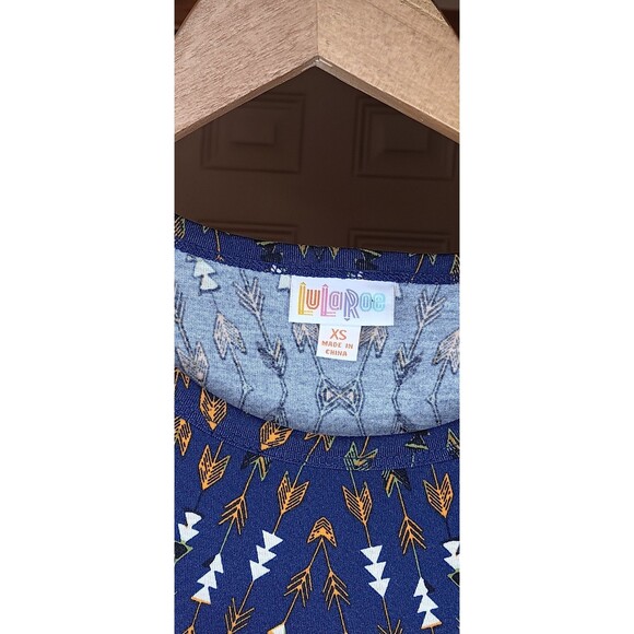 Lula Roe Pullover Short Sleeve T-Shirt Dress SIZE: XS BLUE MULTICOLOR DESIGN - Picture 3 of 5